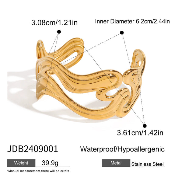 Wholesale Women's Light Luxury Titanium Steel And Stainless Steel Bracelet With Electroplating Process