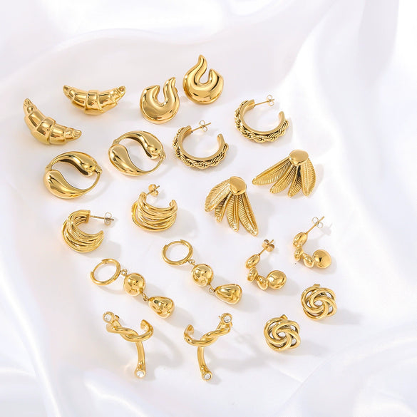 Wholesale Women's Light Luxury Titanium Steel And Stainless Steel Earrings With Geometric Design And 18K Vacuum Plating In Furnace