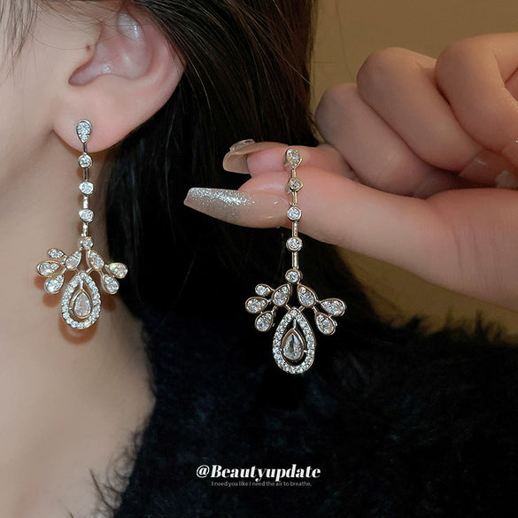 Wholesale Women's Light Luxury Zircon Inlaid Dropshaped Tassel Earrings