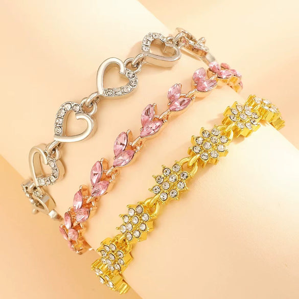 Wholesale Women's Love Hollow Heart Shape Zinc Alloy Micro Inlaid Zircon Jewelry Bracelet With Diamond Design