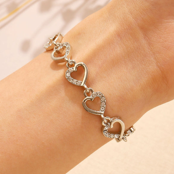 Wholesale Women's Love Hollow Heart Shape Zinc Alloy Micro Inlaid Zircon Jewelry Bracelet With Diamond Design