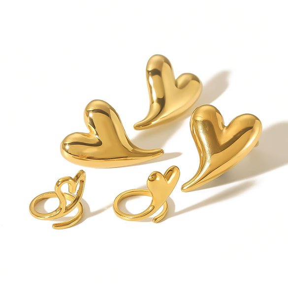 Wholesale Women's Love Ring Titanium Steel Heartshaped High Sense Electroplated