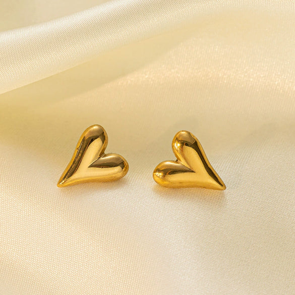 Wholesale Women's Love Series 18K Gold Plated Titanium Steel Heart Shaped Earrings With Electroplating
