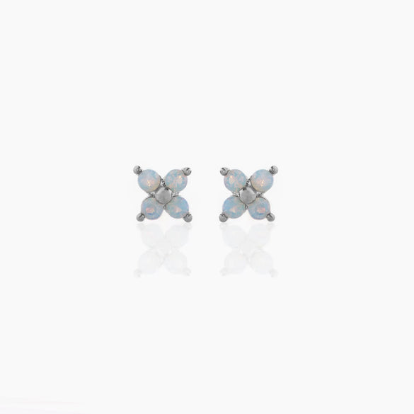 Wholesale Women's Lovely Flower Pattern Brass Earrings Plated With Real Gold And Set With Zircon