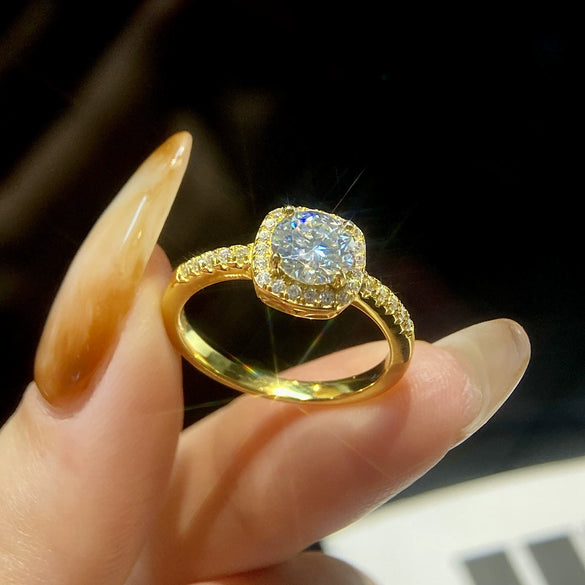 Wholesale Women's Luxury Square Rings Made Of S925 Silver With Geometric Pattern And Electroplating Treatment