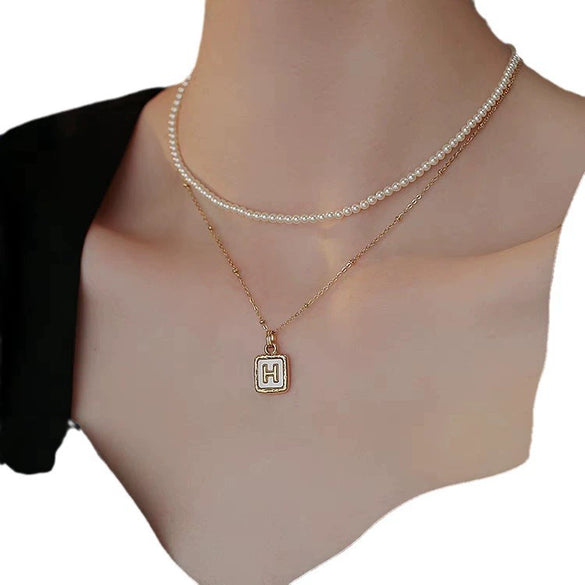 Wholesale Women's Luxury Titanium Steel Letterinlaid Ochain Necklace With Gold Plated Electroplating