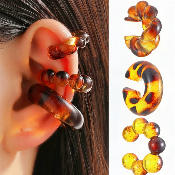 Wholesale Women's Maillard Style Geometric Leopardprint Resin Cshaped Electroplated Ear Clips