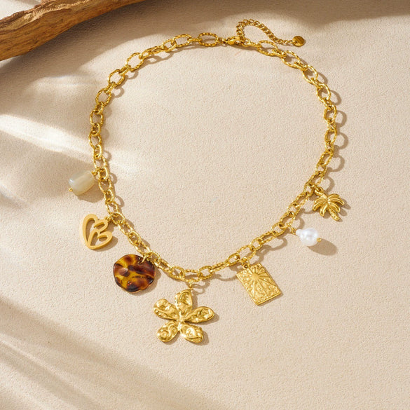 Wholesale Women's Medieval Style Stainless Steel Necklace With Gold Plated Flower Leopard Print Heart And Square Hollow Pendant And Flash O Chain