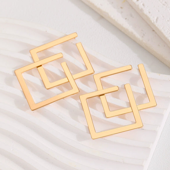 Wholesale Women's Metal Geometric Square Earrings With Electroplating Treatment