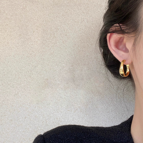 Wholesale Women's Metal Geometric Style Irregular Plain Ring Earrings With 925 Silver Needles And Electroplating Treatment