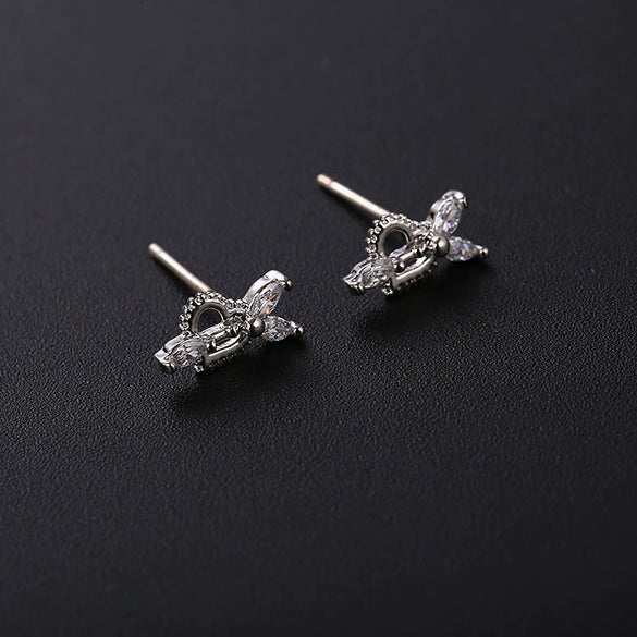 Wholesale Women's Mini Cartoon Animal Zodiac 925 Sterling Silver Earrings With Electroplating