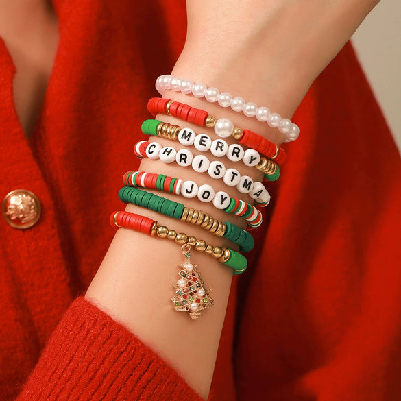 Wholesale Women's Minimalist Christmas Polymer Clay Bracelet With Snowflake And Christmas Tree Pendant