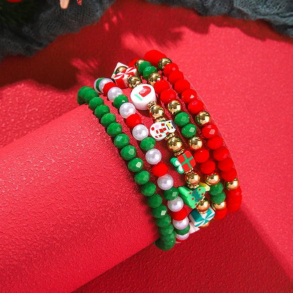 Wholesale Women's Minimalist Christmas Polymer Clay Bracelet With Snowflake And Christmas Tree Pendant