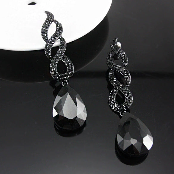 Wholesale Women's Minimalist Geometric Copper Inlaid Crystal Water Drop Earrings With Electroplating