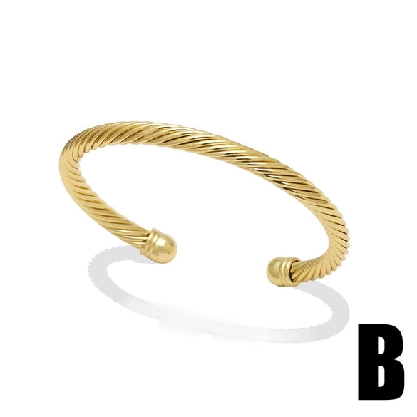 Wholesale Women's Minimalist Geometric Copper Pearl Gold Plated Butterfly Love Bracelet