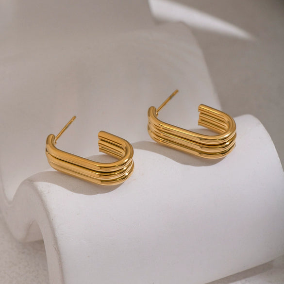 Wholesale Women's Minimalist Geometric Cshaped Stud Earrings Stainless Steel Pvd Furnace Vacuum Real Gold Plated