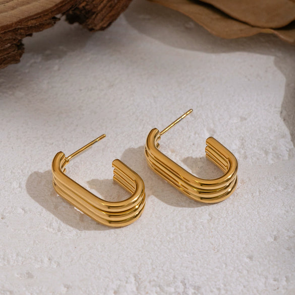 Wholesale Women's Minimalist Geometric Cshaped Stud Earrings Stainless Steel Pvd Furnace Vacuum Real Gold Plated