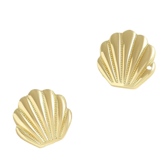 Wholesale Women's Minimalist Geometric Heartshaped Copper Earrings With Electroplating