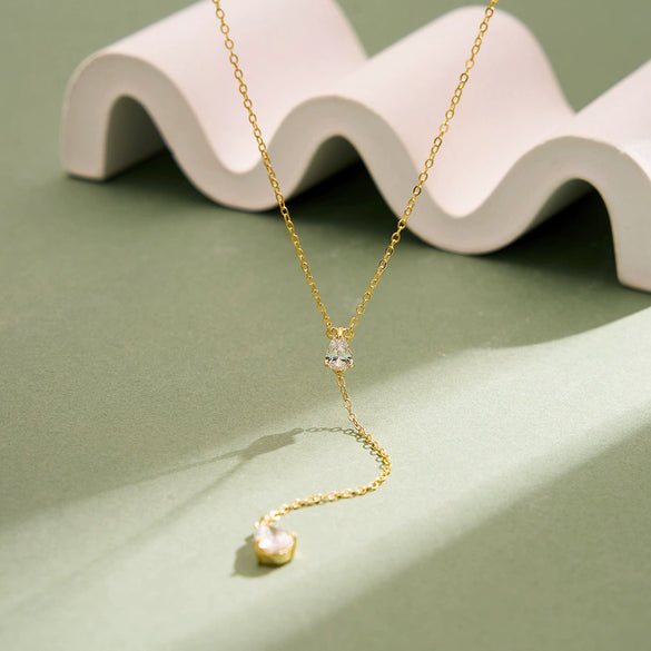 Wholesale Women's Minimalist Geometric 925 Silver Electroplated Cross Chain Zircon Pendant Necklace