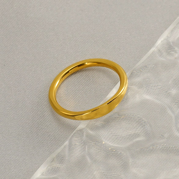 Wholesale Women's Minimalist Geometric Stainless Steel Electroplated Ring