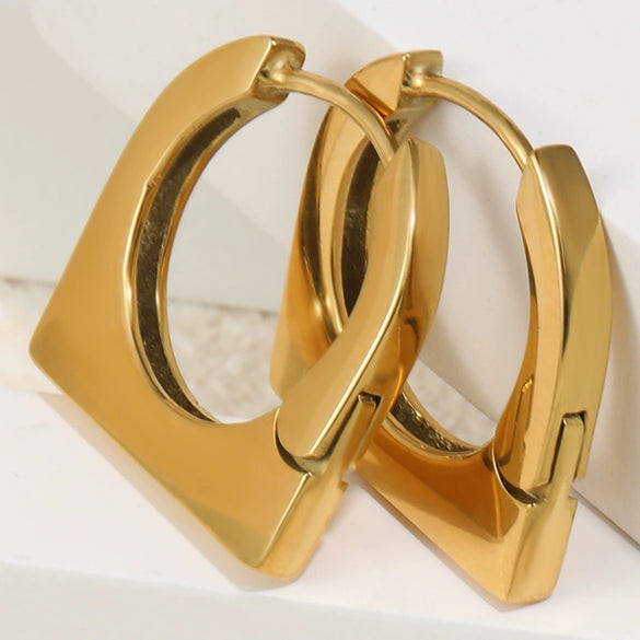 Wholesale Women's Minimalist Geometric Stainless Steel Electroplated Trapezoidal Ear Clips