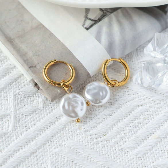 Wholesale Women's Minimalist Geometric Stainless Steel Imitation Pearl Electroplated Earrings