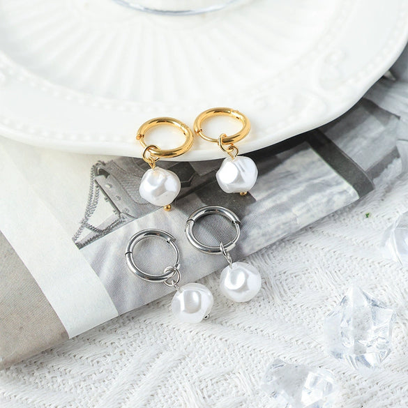 Wholesale Women's Minimalist Geometric Stainless Steel Imitation Pearl Electroplated Earrings