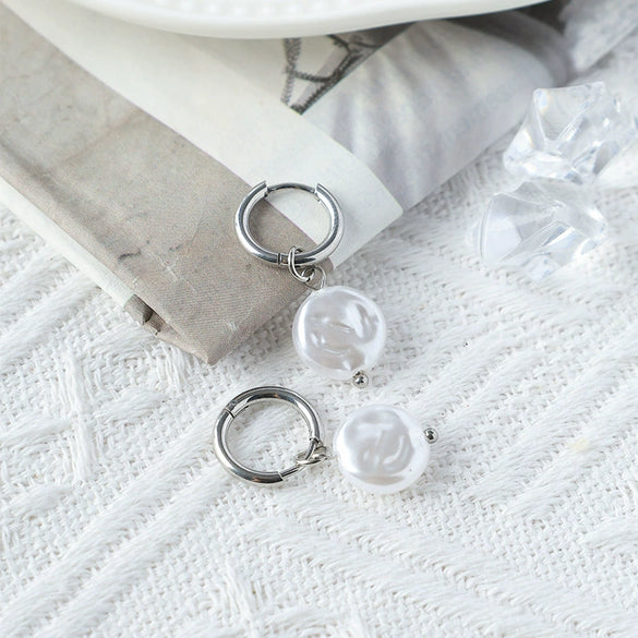 Wholesale Women's Minimalist Geometric Stainless Steel Imitation Pearl Electroplated Earrings