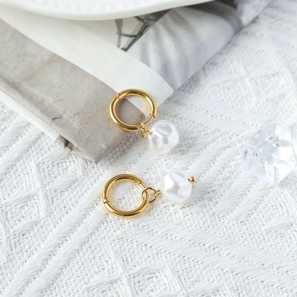 Wholesale Women's Minimalist Geometric Stainless Steel Imitation Pearl Electroplated Earrings