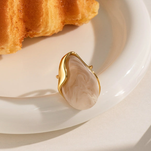 Wholesale Women's Minimalist Geometric Stainless Steel Open Ring With 18K Gold Pvd Furnace Vacuum Real Gold Plating