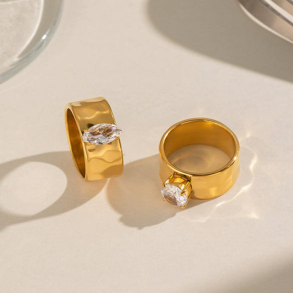 Wholesale Women's Minimalist Geometric Zircon Rings Made Of 18K Gold Stainless Steel With Pvd Furnace Vacuum Real Gold Plating