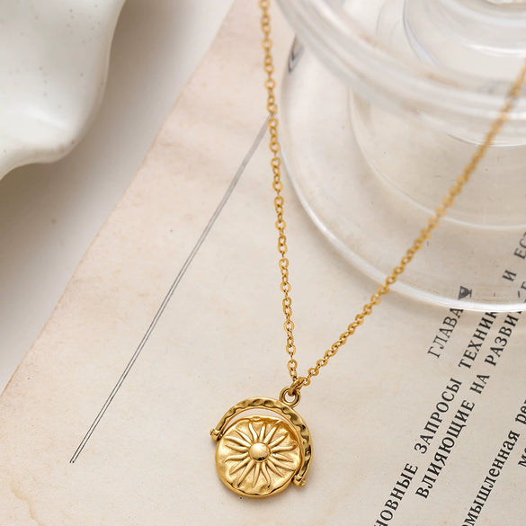 Wholesale Women's Minimalist Ins Style Geometric Drop Shape Stainless Steel 18K Gold Plated Rotatable Pendant Necklace With Oshaped Chain