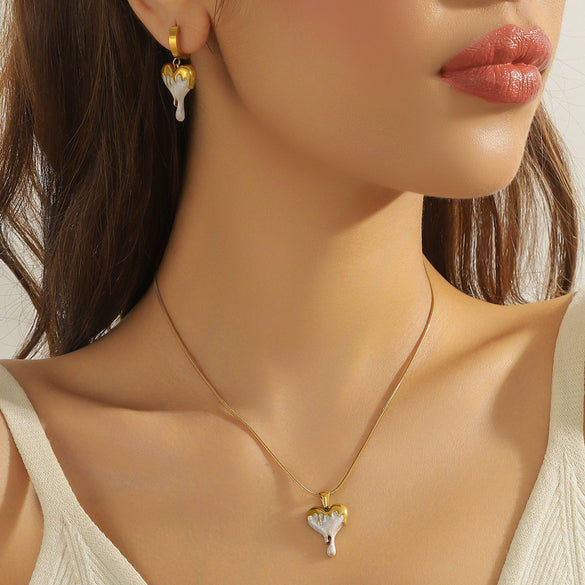 Wholesale Women's Minimalist Love Water Drops Bells Pattern Titanium Steel Jewelry Set With Electroplating And Snake Bone Chain