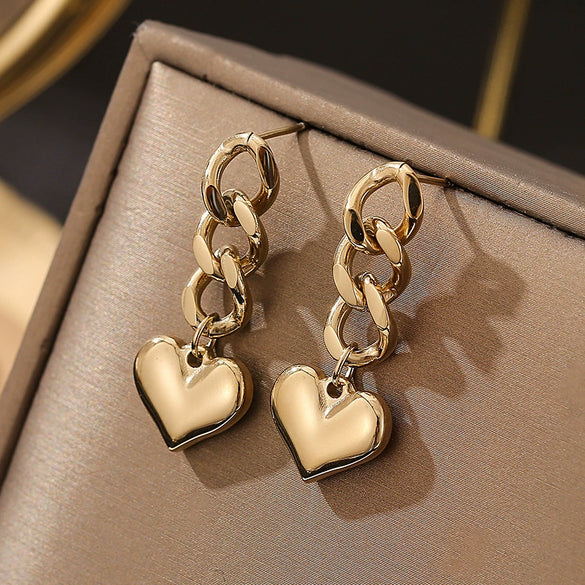Wholesale Women's Minimalist Stainless Steel Heart Shape Electroplated Earrings With 14K Gold Chain
