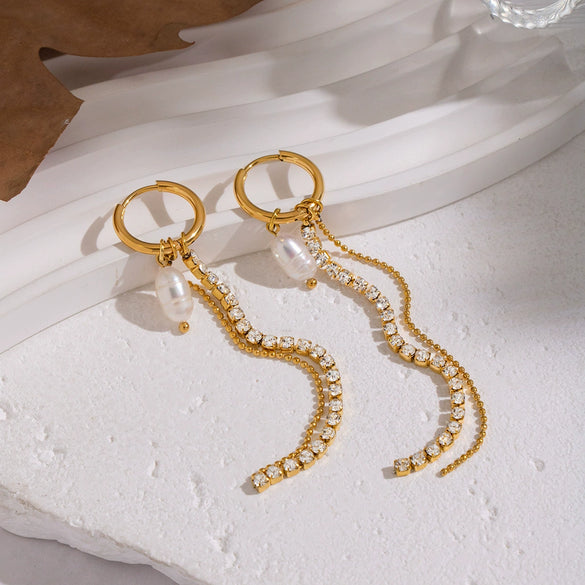 Wholesale Women's Minimalist Stainless Steel Vacuum Real Gold Plated Freshwater Pearl Rhinestone Tassel Earrings