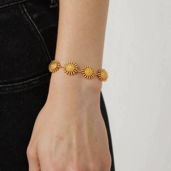 Wholesale Women's Minimalist Sunflower Stainless Steel Jewelry Set Real Gold Plated Bracelet Earrings