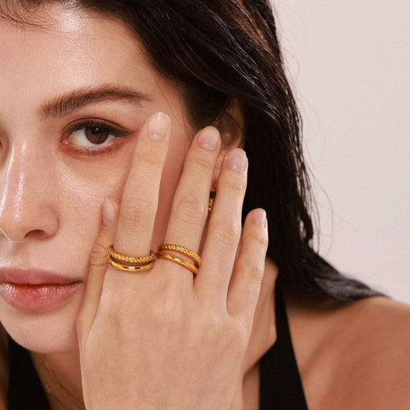Wholesale Women's Minimalist Twist Doublelayer Open 316L Stainless Steel Ring Plated 18K Gold With Geometric Design And Color Preservation Electroplating