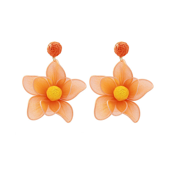 Wholesale Women's Mixed Materials Hand Knitted Flower Shape Cloth Raffia Grass Earrings Fashion Bohemia Design