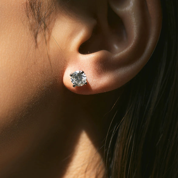 Wholesale Women's Modern Light Luxury Classic Simple Geometric S925 Sterling Silver Stud Earrings With Gem Inlaid