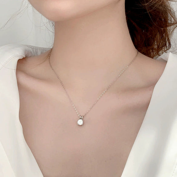Wholesale Women's Moissanite 925 Sterling Silver Geometric Simple Pendant Necklace With Electroplating