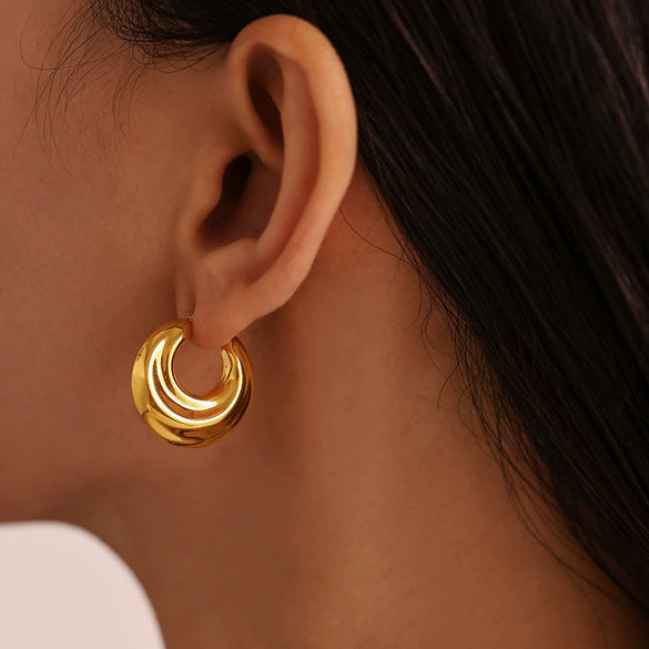 Wholesale Women's Moon Hollow Earrings Stainless Steel 18K Gold Plated Texturized Electroplated Natural Geometric Style