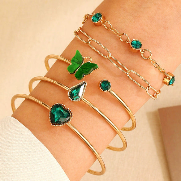 Wholesale Women's Multilayer Retro Alloy Geometric Bracelet With Electroplating