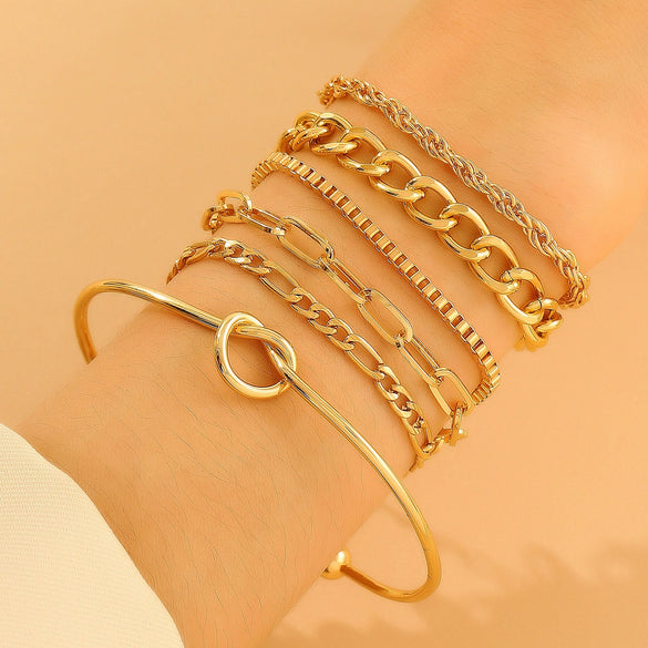Wholesale Women's Multilayer Retro Alloy Geometric Bracelet With Electroplating