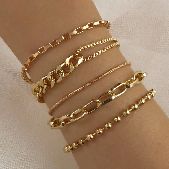 Wholesale Women's Multilayer Retro Alloy Geometric Bracelet With Electroplating