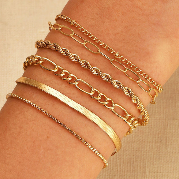 Wholesale Women's Multilayer Retro Alloy Geometric Bracelet With Electroplating