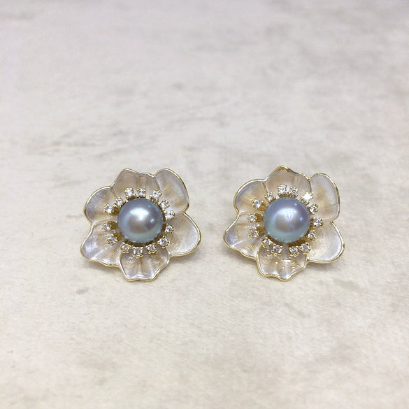Wholesale Women's Natural Freshwater Pearl Earrings Alloy Inlaid With Artificial And Semiprecious Stones Baking Paint Oblate Shape