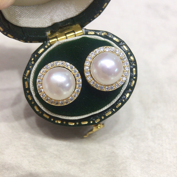 Wholesale Women's Natural Freshwater Pearl Earrings Alloy Inlaid With Artificial Gemstones And Semiprecious Stones Round Shape