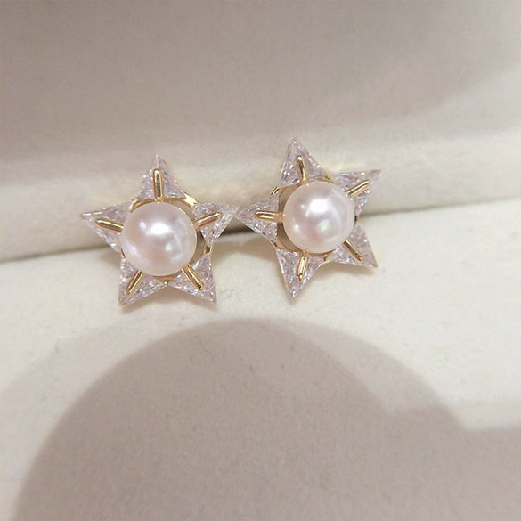 Wholesale Women's Natural Freshwater Pearl Earrings With Alloy Inlaid Gemstones And Fivepointed Star Design