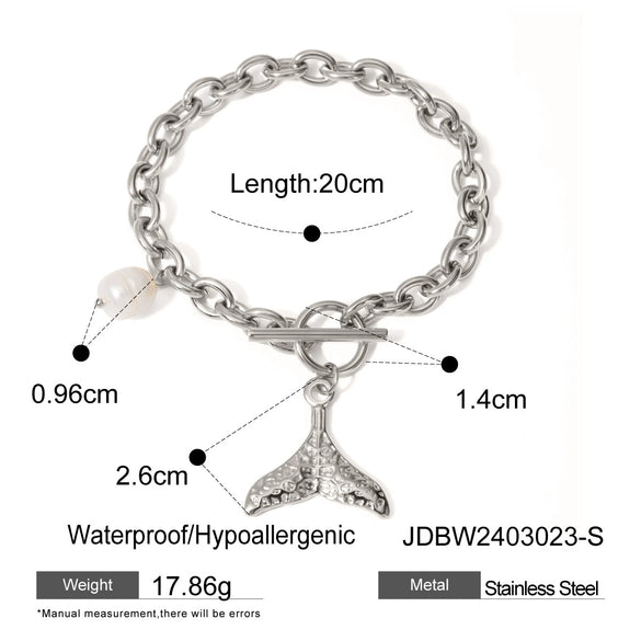 Wholesale Women's Natural Freshwater Pearl Fishtail Bracelet In Stainless Steel With Geometric Pattern French Retro Style