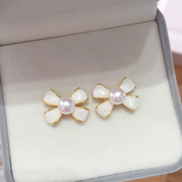 Wholesale Women's Natural Freshwater Pearl Sweet Bow Hypoallergenic 18K Goldfilled Earrings